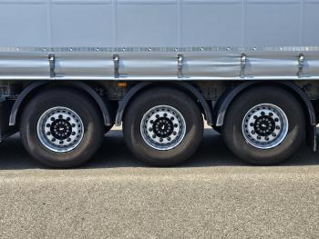 Schmitz SCB*S3 / TAIL LIFT -LBW / LIFT AXLE